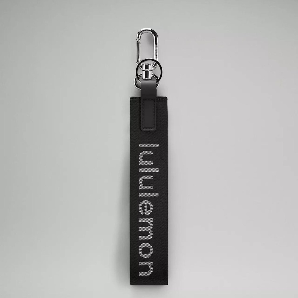 lululemon athletica Black and Gray Key Holder